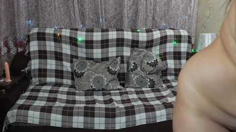 sexlove12002 free recording from 2025-12-26 00:38:00