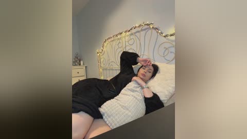 eliscat free recording from 2025-12-27 00:03:00