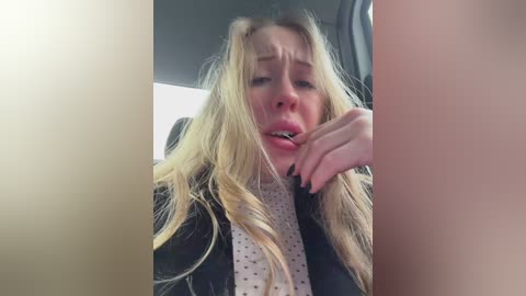 likachkaa free recording from 2025-12-27 00:03:00