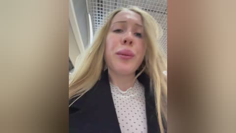 likachkaa free recording from 2025-12-27 00:03:00