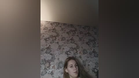 marina_9819 free recording from 2025-12-27 02:58:00