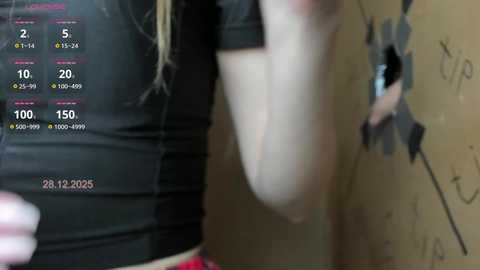 annaaa69 free recording from 2025-12-28 00:08:00