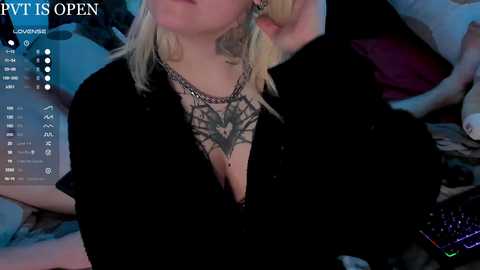 bixxxiz free recording from 2025-12-28 00:08:00