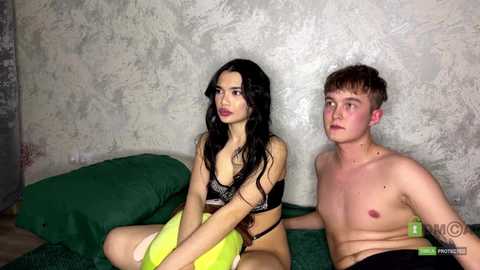 coupleonfire free recording from 2025-12-28 03:29:00