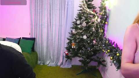 alisaaleks free recording from 2025-12-29 00:33:00