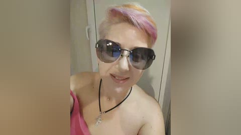 businka_25 free recording from 2025-12-29 00:33:00