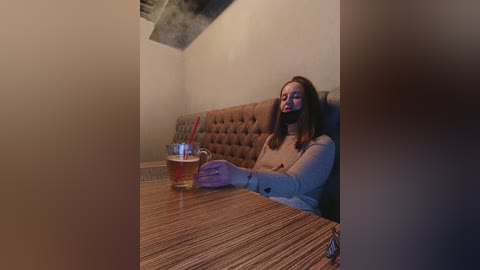 angelia22 free recording from 2025-12-30 04:31:00