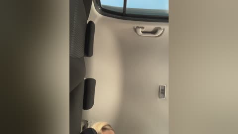 lovensesgirl free recording from 2025-12-30 00:30:00