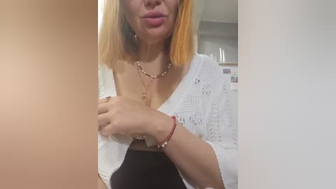 pink_lips free recording from 2025-12-31 01:54:00