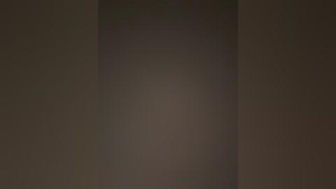 sun_moon free recording from 2025-12-31 01:54:00