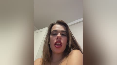 giavibey free recording from 2026-01-01 00:39:00