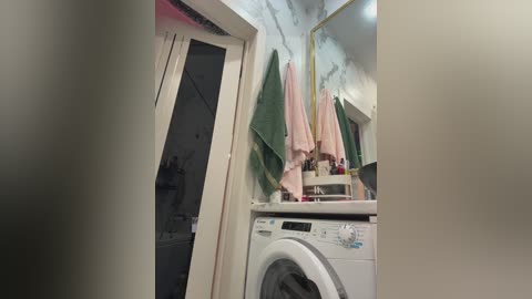 adel9 free recording from 2026-01-03 00:34:00