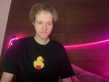 titsdestroy2007 free recording from 2026-01-05 00:15:00