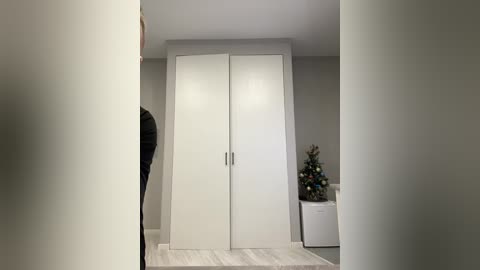 gummy_bears free recording from 2026-01-06 00:14:00