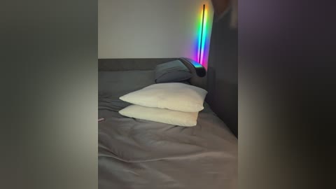 _cherryberry_ free recording from 2026-01-08 00:04:00