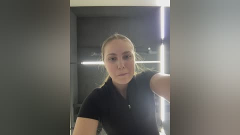 adelaida1001 free recording from 2026-01-10 01:14:00