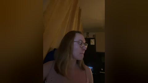 alyonushka_and_ivanushka free recording from 2026-01-16 00:12:00