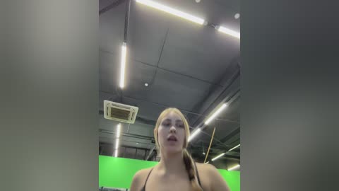 adelaida1001 free recording from 2026-01-18 02:42:00