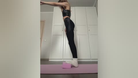 _lana_chester_ free recording from 2026-01-19 03:21:00