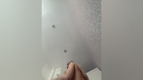 lovensesgirl free recording from 2026-01-21 00:03:00