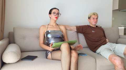 yummy_couple free recording from 2026-01-21 00:03:00