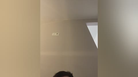 dream022 free recording from 2026-01-24 00:33:00