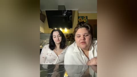 cute2girlscam free recording from 2026-02-17 03:54:00