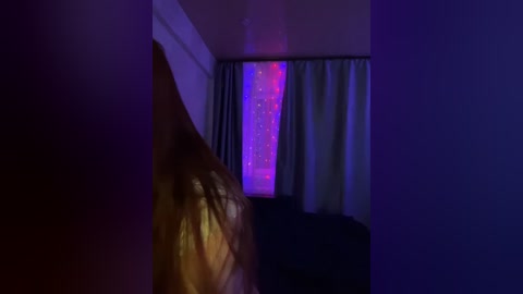 _loveroom_ free recording from 2026-02-17 00:06:00