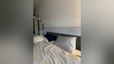 emmsee free recording from 2026-01-30 01:03:00