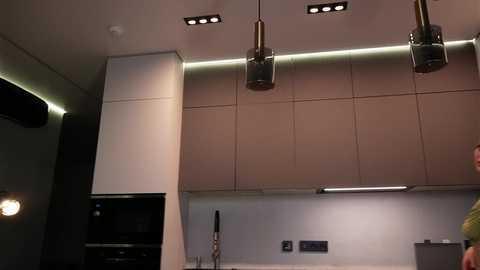 mila_mila free recording from 2026-02-01 00:27:00