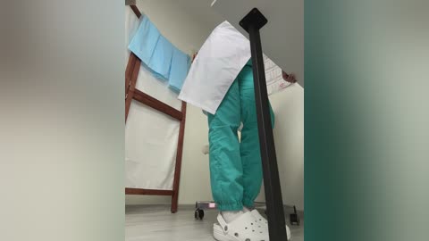 adelaida1001 free recording from 2026-02-03 00:59:00