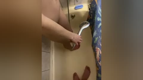 linatwins free recording from 2026-02-03 00:59:00