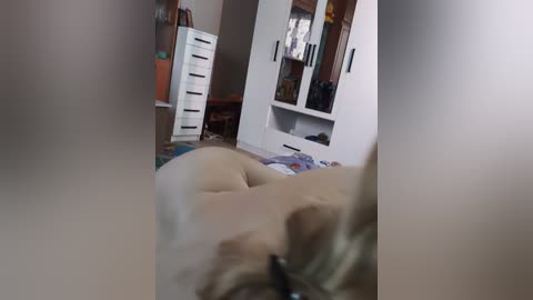 aleksnadunya19800518 free recording from 2026-02-16 01:39:00