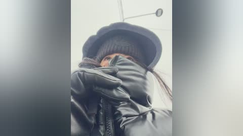 taanni free recording from 2026-02-05 01:02:00