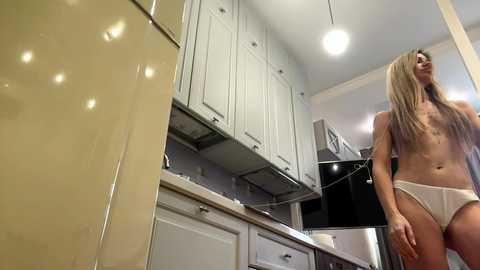 nicollereisman free recording from 2026-02-06 01:06:00