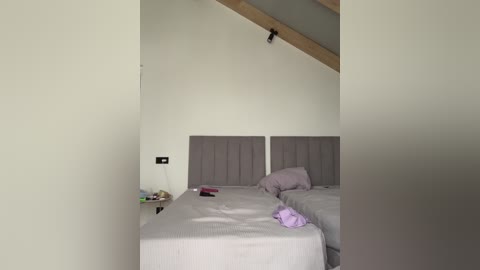 nezukoo free recording from 2026-02-07 00:05:00