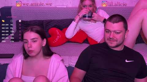 sweety_couple free recording from 2026-02-17 00:22:00