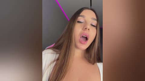 bloomjuliette free recording from 2026-02-17 00:24:00