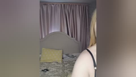 her_girl free recording from 2026-02-19 00:45:00