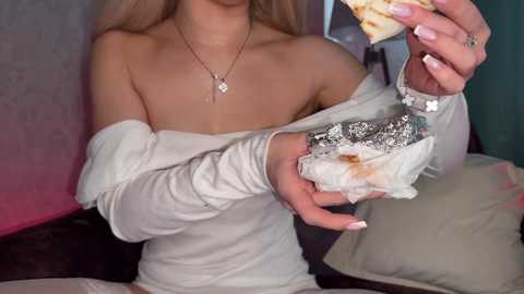 pinkfoxya free recording from 2026-02-22 00:41:00