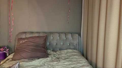 sofilovee free recording from 2026-02-24 00:00:00