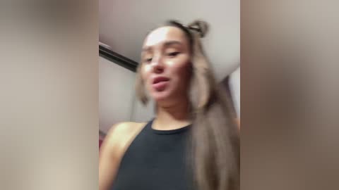 cat_meowa free recording from 2026-02-26 00:06:00