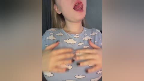 peach__alice free recording from 2026-02-27 02:43:00