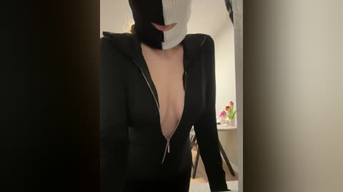 polina_x free recording from 2026-03-04 07:59:00