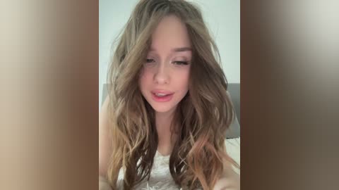 tati16 free recording from 2026-03-04 00:38:00