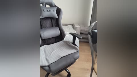 molochnaya000 free recording from 2026-03-23 01:00:00