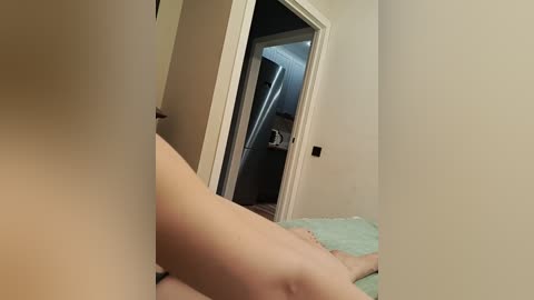 milan_031 free recording from 2026-03-28 00:03:00