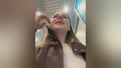 elegantbabe free recording from 2026-03-30 00:23:00