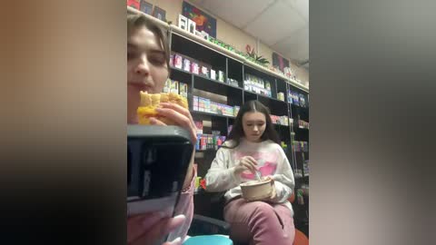 sofi_edvige free recording from 2026-04-01 00:08:00