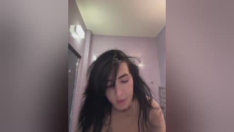 monikayyy free recording from 2026-04-04 00:07:00